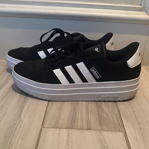 Adidas VL Court Bold Platform Women'sSneakers